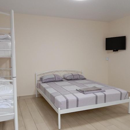 Однокімнатна 105 Apartamento Khmelʼnytsʼkyy Exterior foto